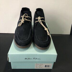 NIB Men's Modern Fiction Navy Suede Chukka Boots Size 12 MSRP $120.00